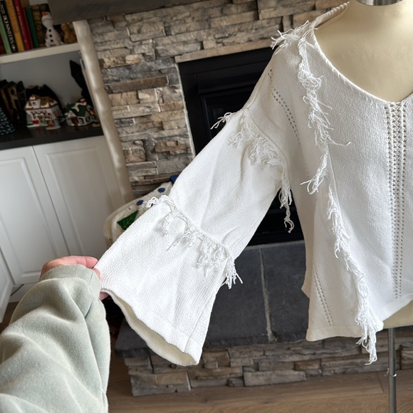 White Crow Treat me tender fringe knit sweater - Picture 2 of 10